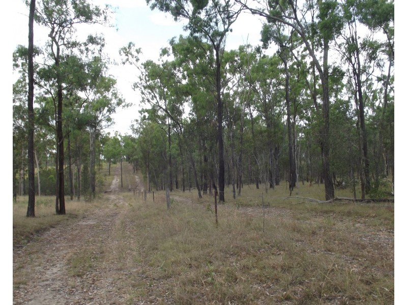679 Railway Road, Booyal QLD 4671