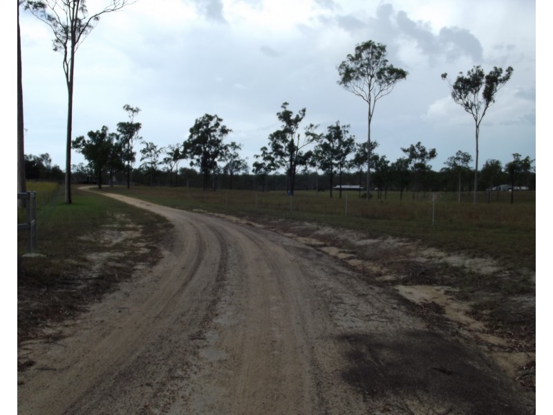 679 Railway Road, Booyal QLD 4671