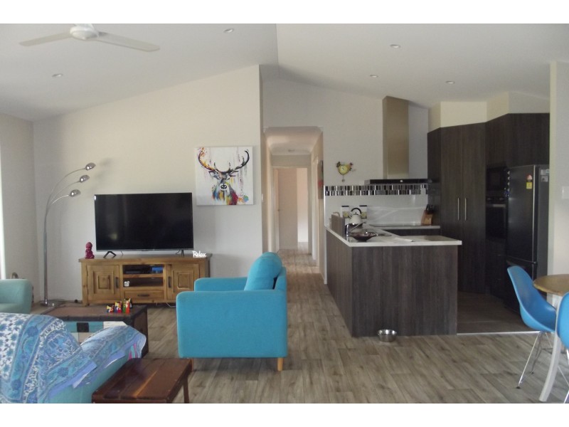 48 Cooks Rd, South Isis QLD 4660