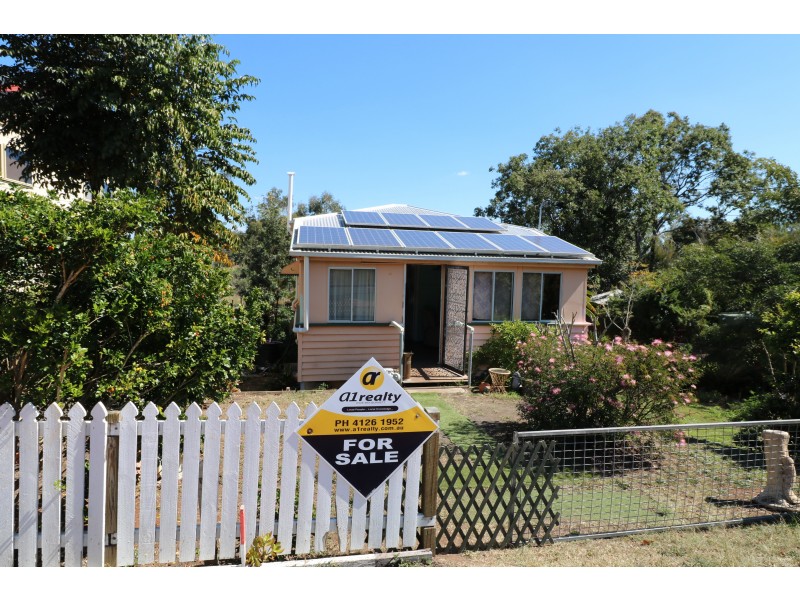 21 Queen St, Cordalba QLD 4660