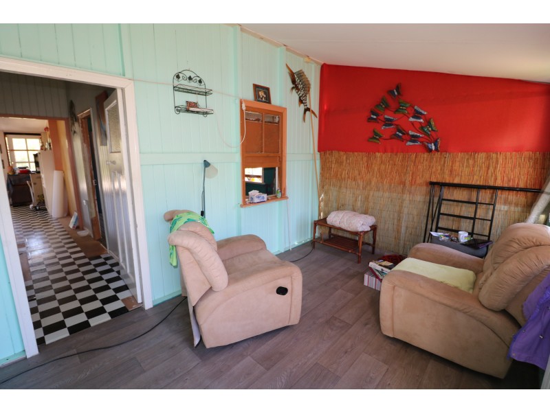 21 Queen St, Cordalba QLD 4660