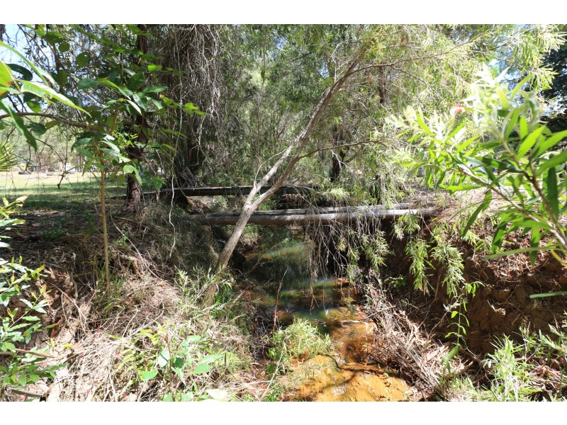 29-31 Mill St, Apple Tree Creek QLD 4660