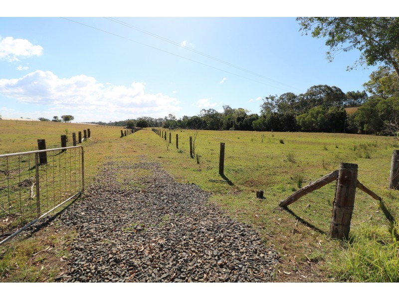 Lots 1 – 5 South Isis Road, South Isis QLD 4660
