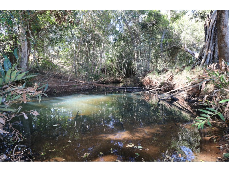 Lots 1 – 5 South Isis Road, South Isis QLD 4660