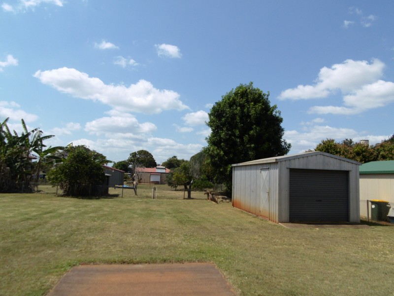 9 North St, Childers QLD 4660
