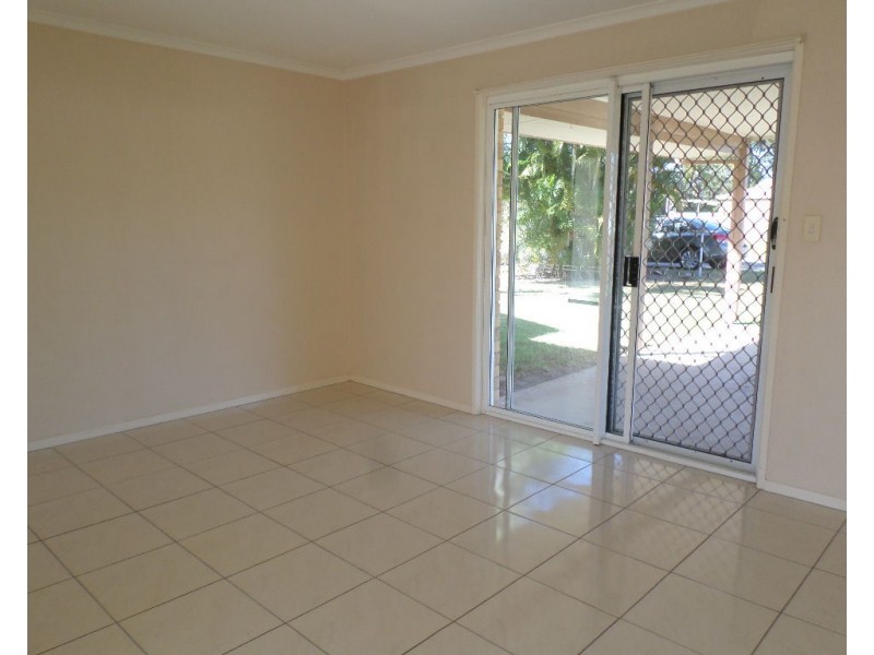 24 Travis Street, Buxton QLD 4660