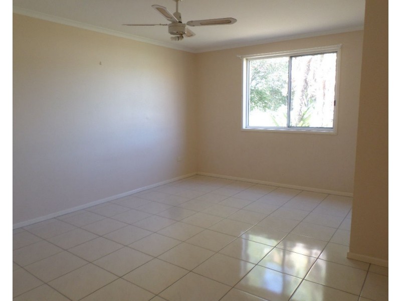 24 Travis Street, Buxton QLD 4660