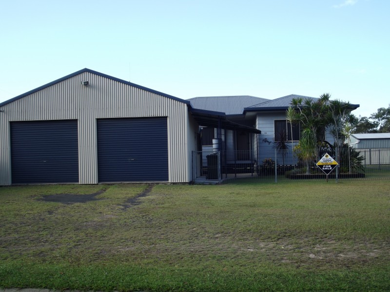 28 Powers St, Buxton QLD 4660