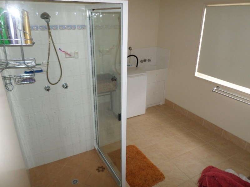 28 Powers St, Buxton QLD 4660