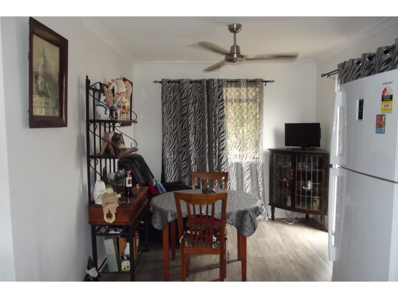 12 Hull St, Buxton QLD 4660