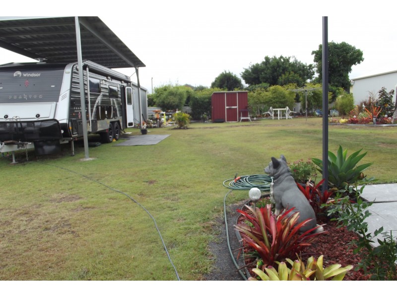 12 Hull St, Buxton QLD 4660