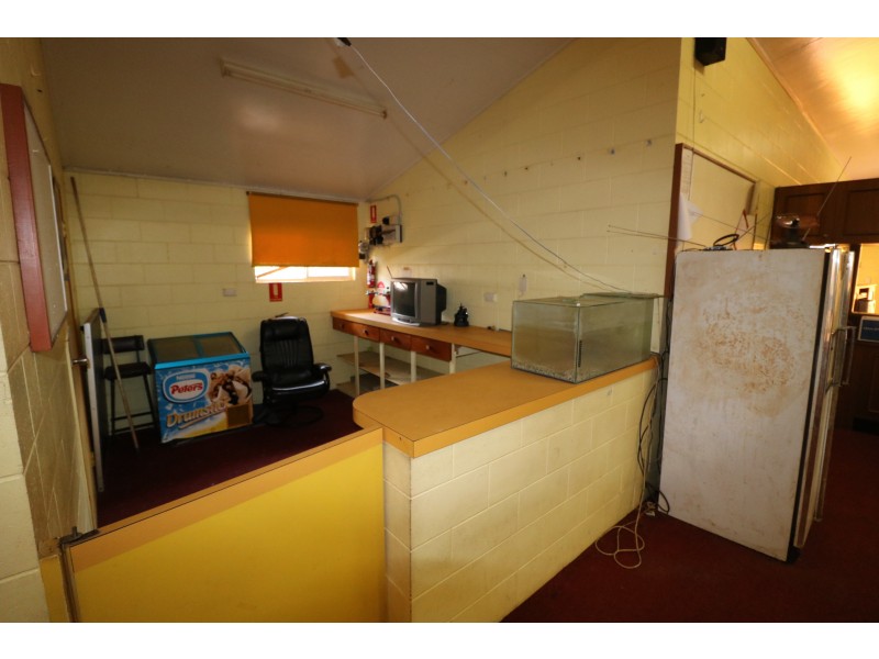 22 Lord Street, Childers QLD 4660