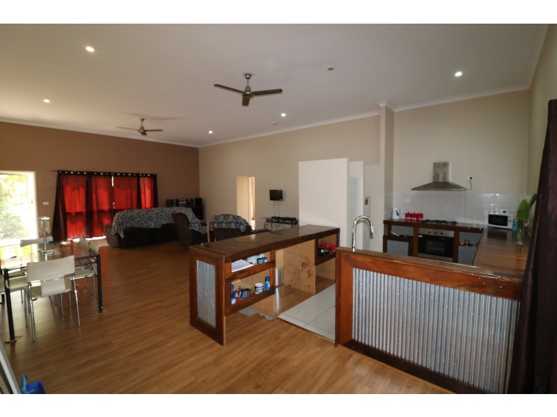 150 Station Rd, Horton QLD 4660