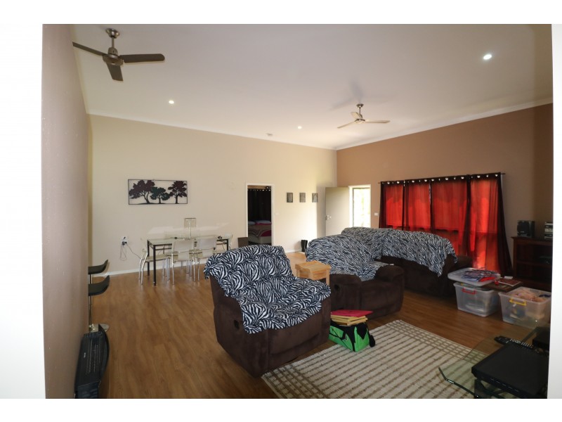 150 Station Rd, Horton QLD 4660