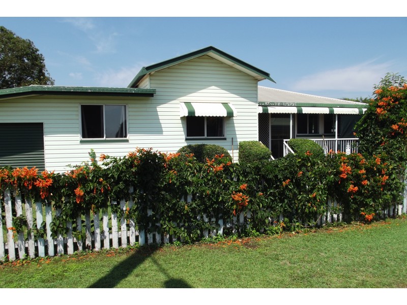 22 Churchill St, Childers QLD 4660