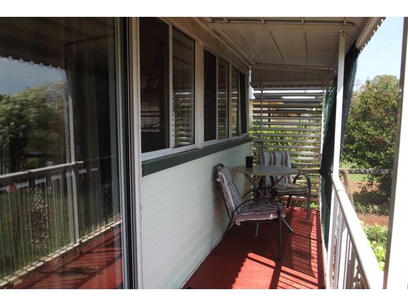 22 Churchill St, Childers QLD 4660