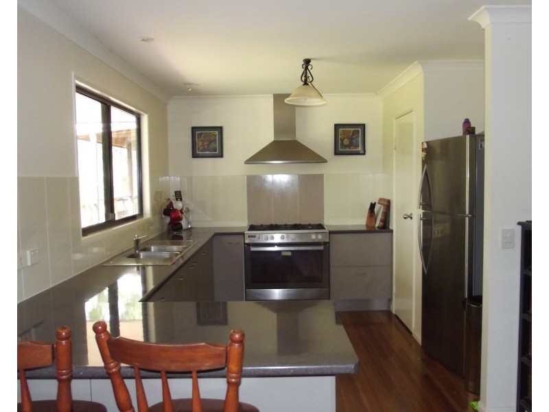 60 Postmans Crossing Rd, Isis River QLD 4660