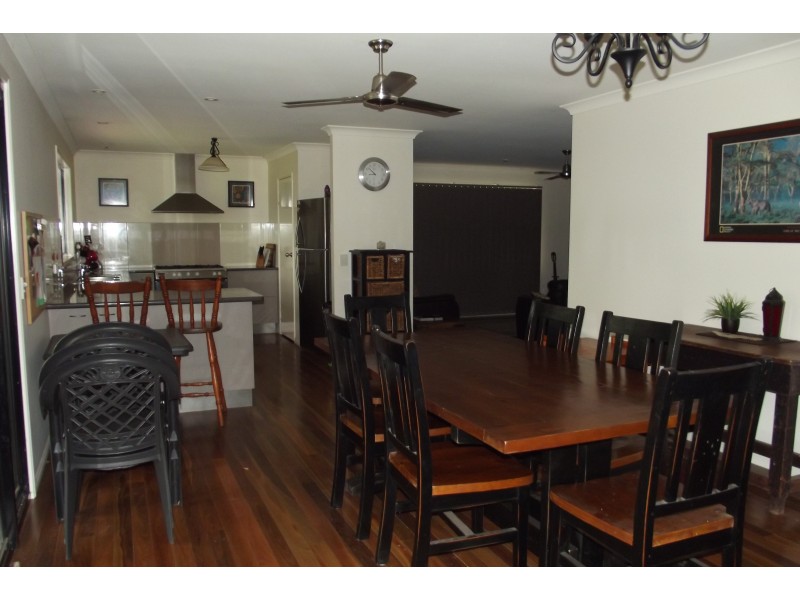 60 Postmans Crossing Rd, Isis River QLD 4660