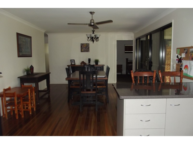 60 Postmans Crossing Rd, Isis River QLD 4660