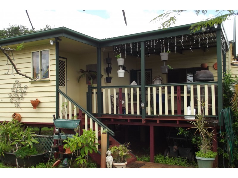 37 South Isis Rd, South Isis QLD 4660