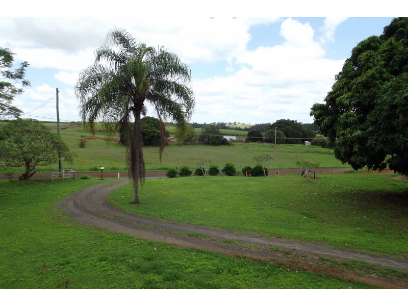37 South Isis Rd, South Isis QLD 4660