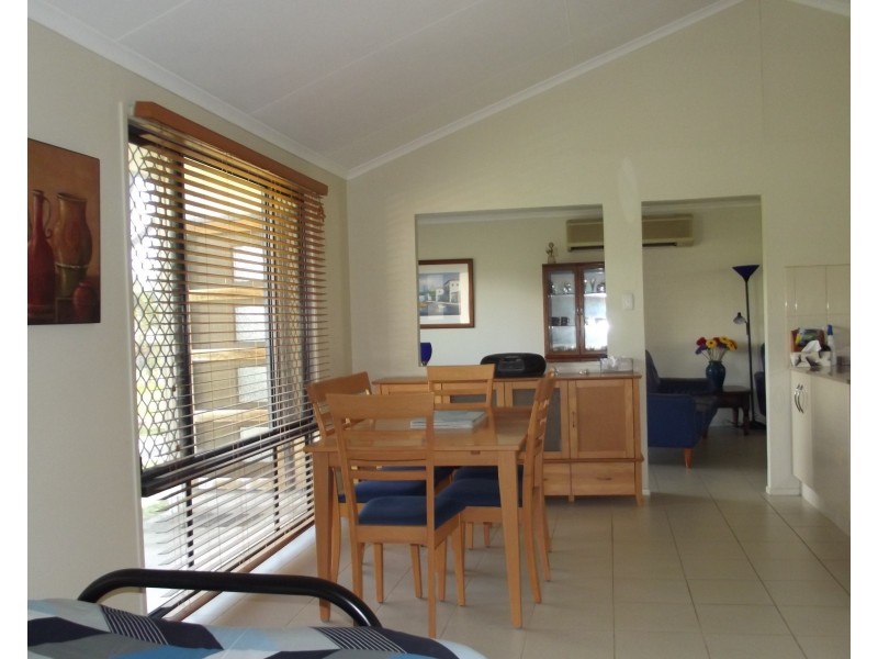 2 Hull St, Buxton QLD 4660