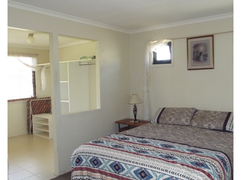 2 Hull St, Buxton QLD 4660