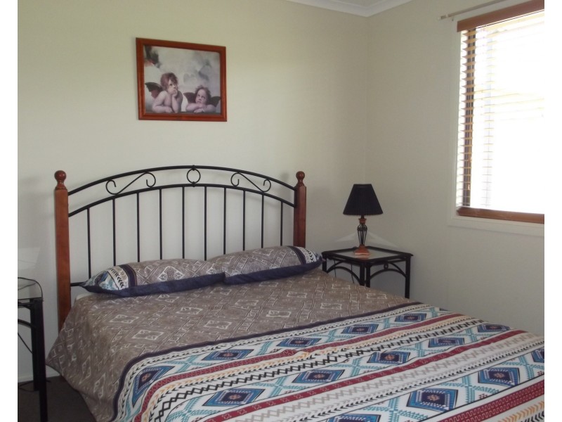 2 Hull St, Buxton QLD 4660