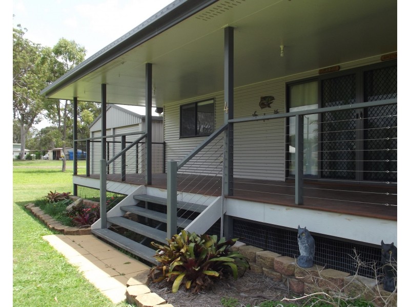 4 Burrumba Dr, Buxton QLD 4660