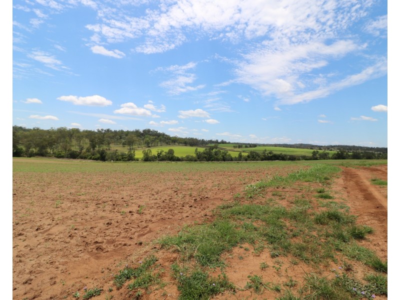 281 Causeway Rd, Booyal QLD 4671