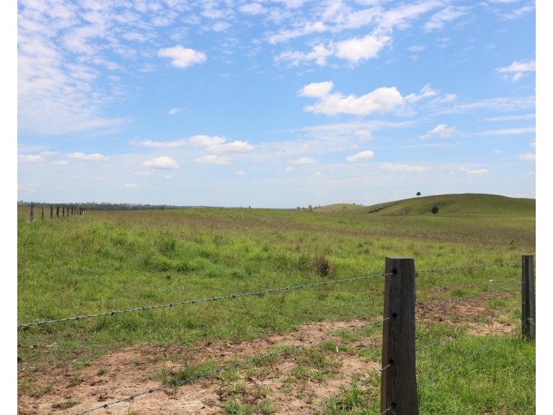 281 Causeway Rd, Booyal QLD 4671