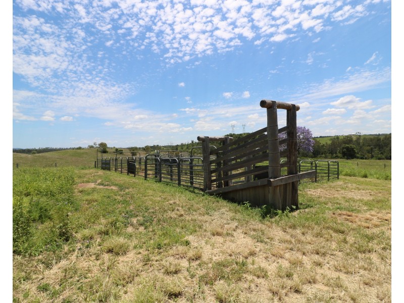 281 Causeway Rd, Booyal QLD 4671