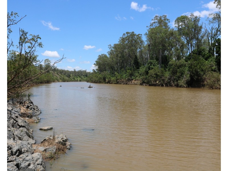 281 Causeway Rd, Booyal QLD 4671