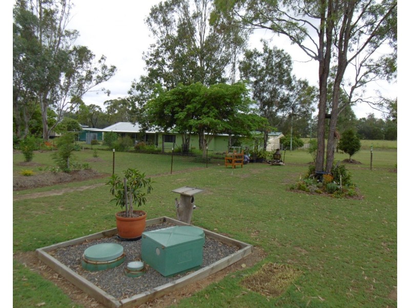 10 Bow St, Degilbo QLD 4621
