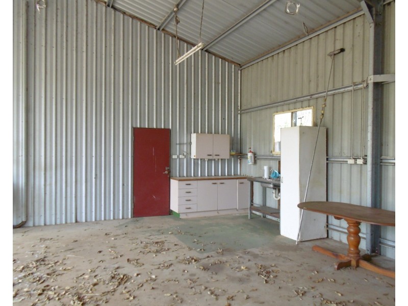 6 Onoprienkos Rd, Gregory River QLD 4660