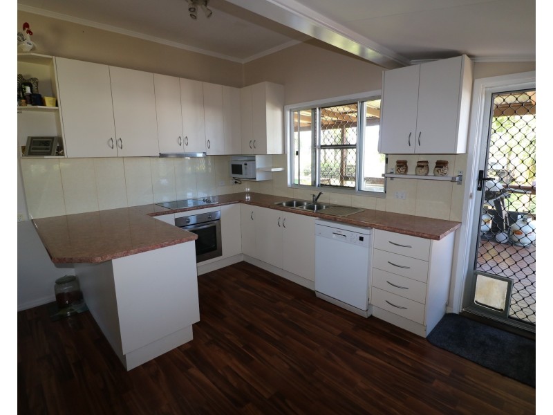 4248 Goodwood Rd, Alloway QLD 4670