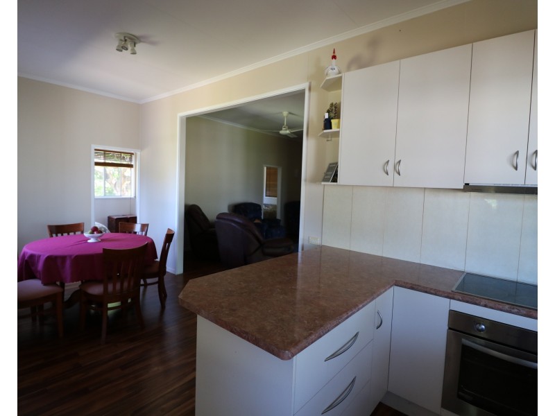 4248 Goodwood Rd, Alloway QLD 4670