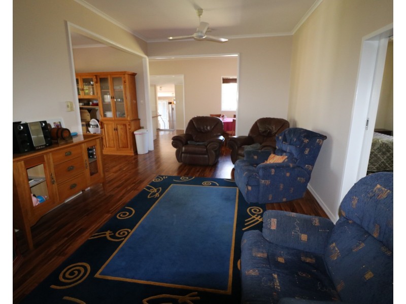 4248 Goodwood Rd, Alloway QLD 4670