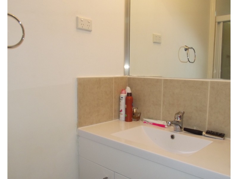 144 Station Rd, Horton QLD 4660