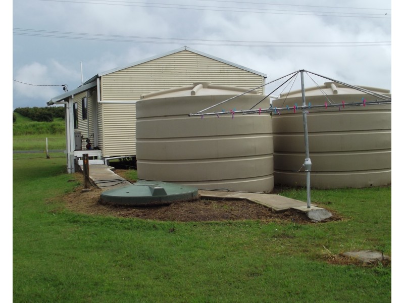 144 Station Rd, Horton QLD 4660