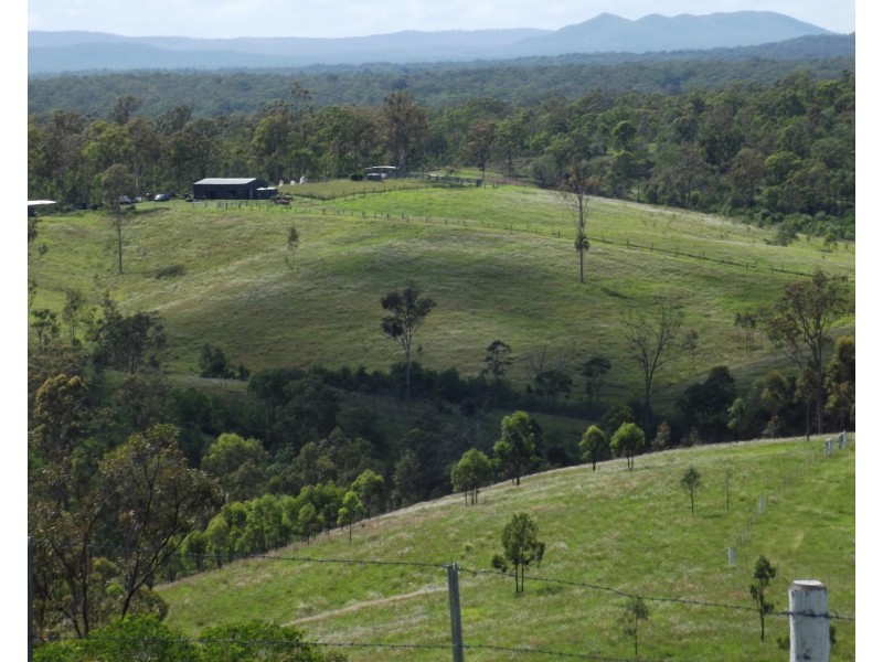 Isis Hwy, Dallarnil QLD 4621