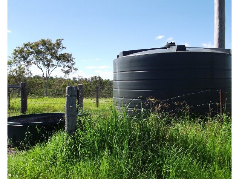 Isis Hwy, Dallarnil QLD 4621