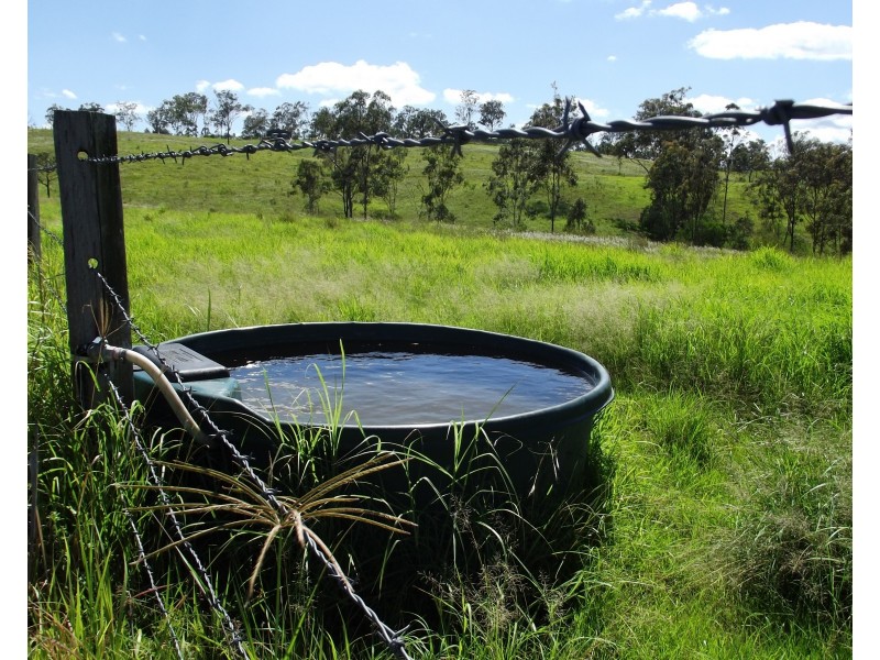 Isis Hwy, Dallarnil QLD 4621
