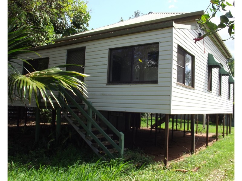 158 Churchill St, Childers QLD 4660
