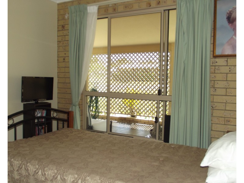 30 Gregory St, Buxton QLD 4660