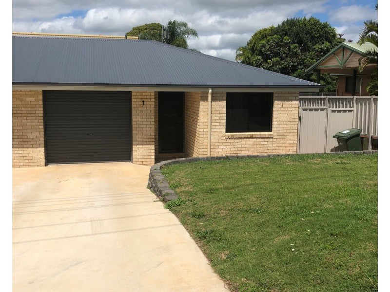 1/2A Mungomery Street, Childers QLD 4660