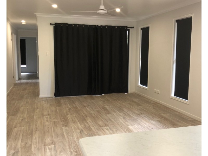 1/2A Mungomery Street, Childers QLD 4660