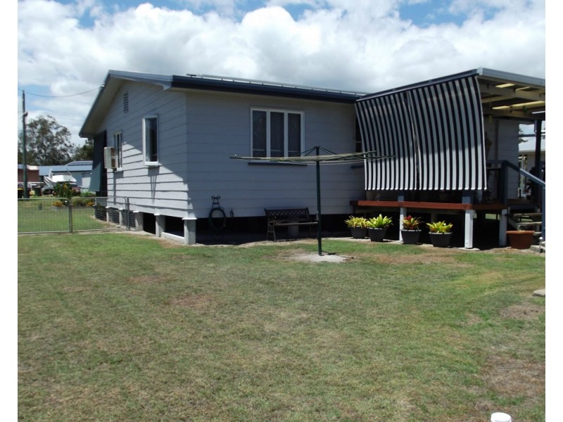 26 Travis Street, Buxton QLD 4660