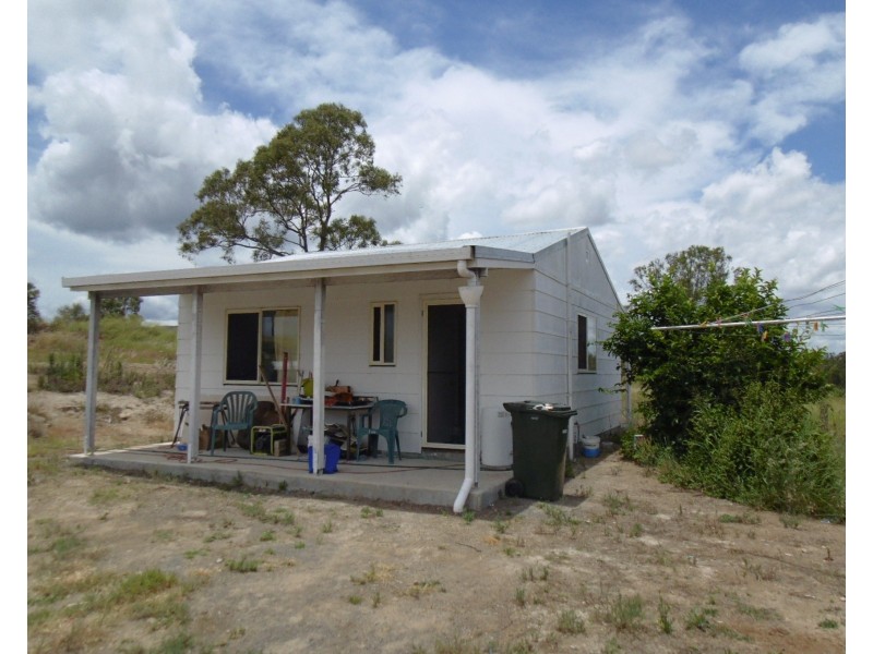 4/31 Queen St, Dallarnil QLD 4621