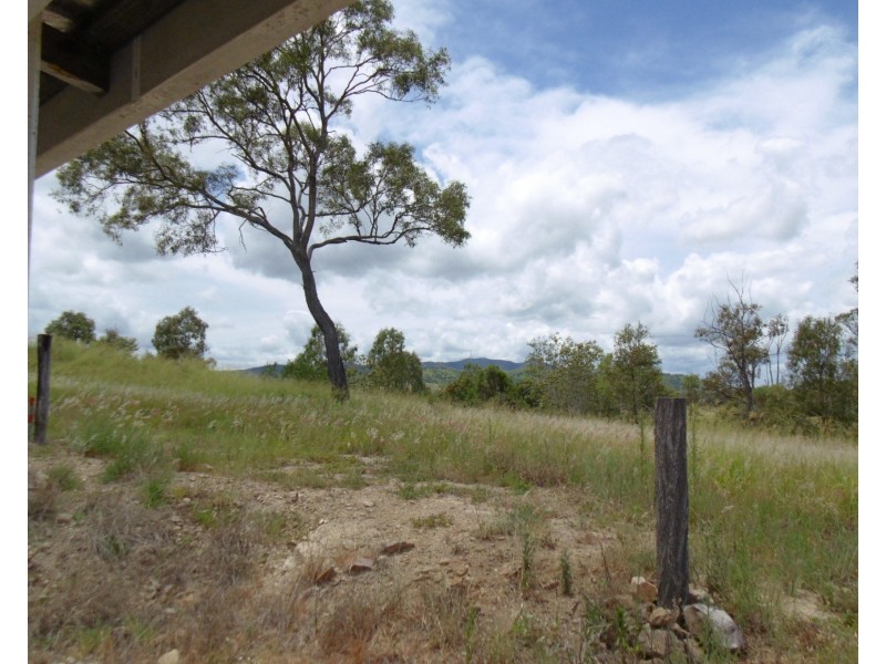 4/31 Queen St, Dallarnil QLD 4621